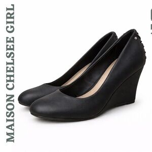 Maison Chelsea Girl Black Wedge Pumps Memory Foam Size 11